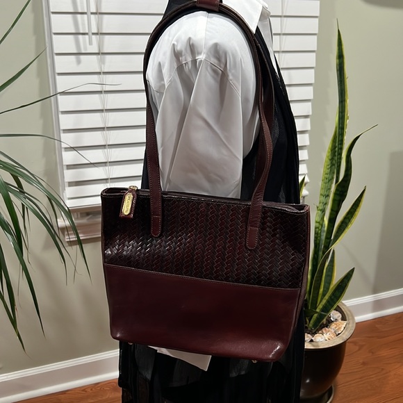 Vintage Brahmin handbag - Picture 2 of 9